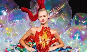 Tiến Truyển lần đầu tham gia Tuần thời trang cao cấp Paris